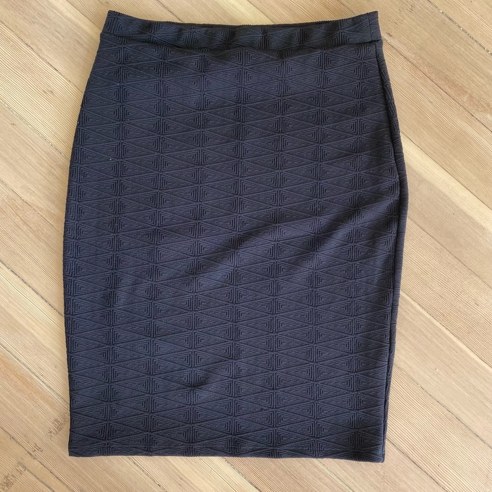 Pencil black skirt, chevron, high waist